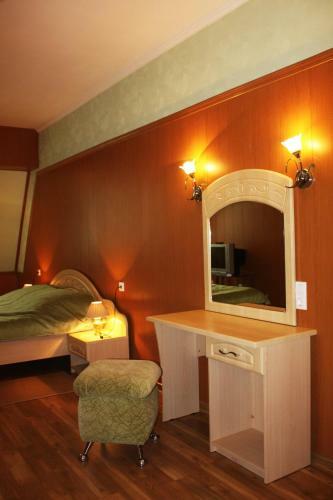 7 Nebo Hotel