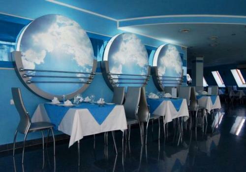 7 Nebo Hotel