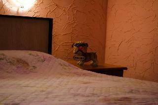 24 Chasa Hotel