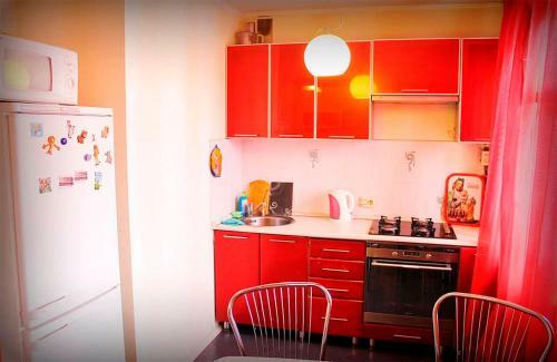 Dobrye Sutki Apartment On Mukhacheva 133