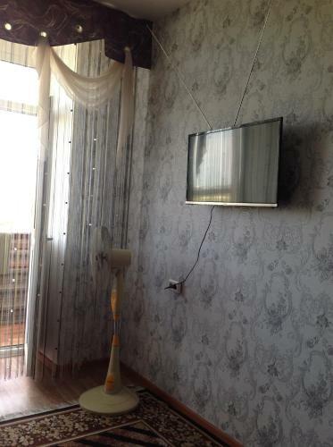 Apartment On Matrosova 23