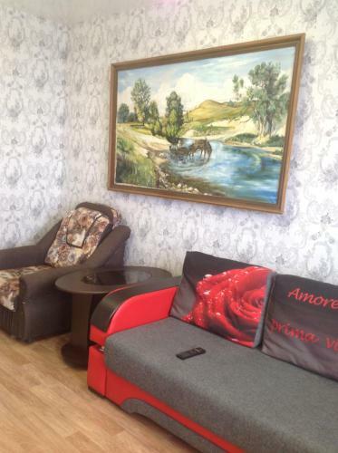 Apartment On Matrosova 23