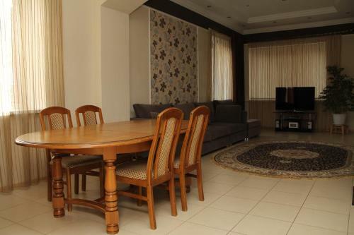 Hostal Guesthouse Vizit
