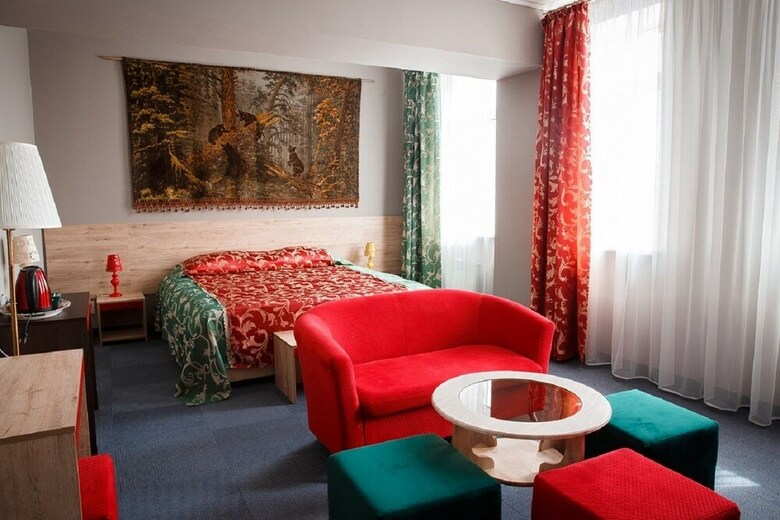Raketa Hotel