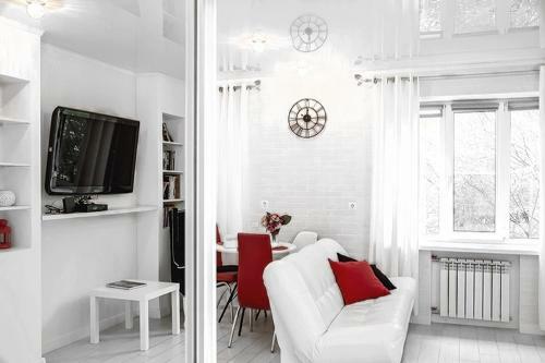 Apartment Naberezhnaya 33