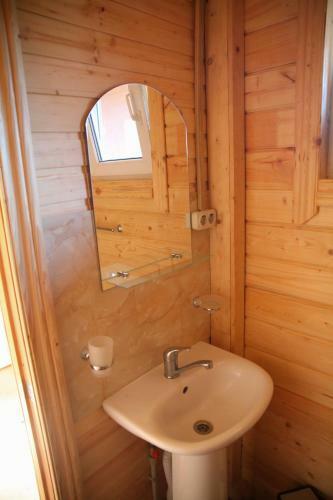 Dve Reki Holiday Park