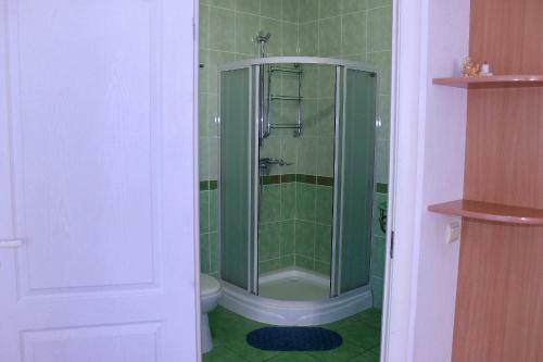 Hostal Guesthouse On Semashko