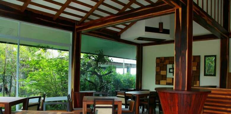 Hotel Taman Spa Resort