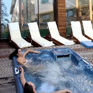 Euphoria Club Hotel & Spa