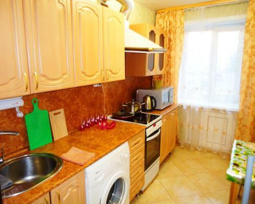 Apartment On Ugdanskaya St.