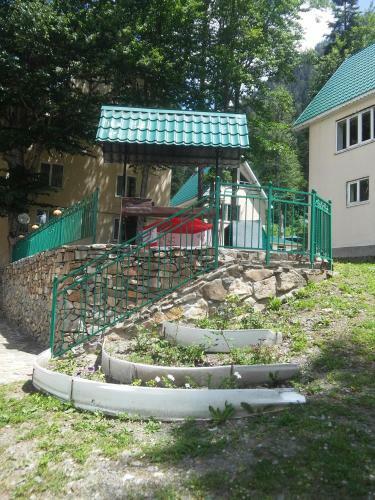 Hotel Zvezdniy