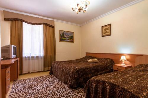 Hotel Shato Leopard