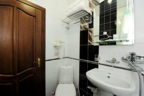 Kristall Hotel
