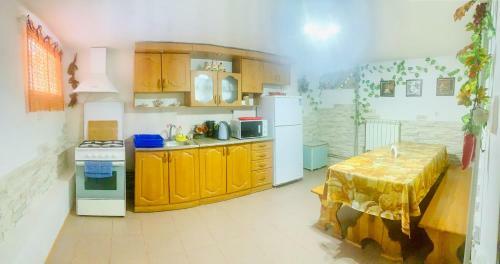 Hostal Hotel Kapriz