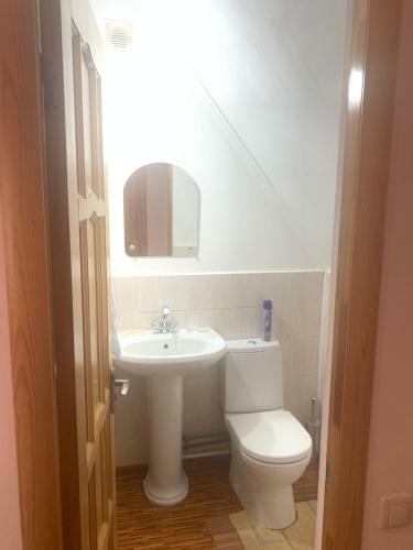 Hostal Hotel Kapriz