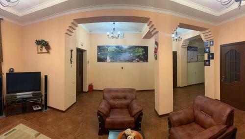 Hostal Hotel Kapriz