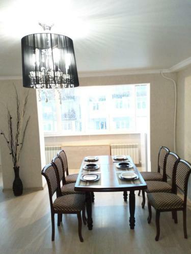 Pikhtoviy Mys 6 Apartment