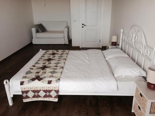 Hostal Sovy Guest House