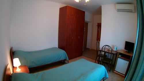 Hotel Kazachiy Bereg 1