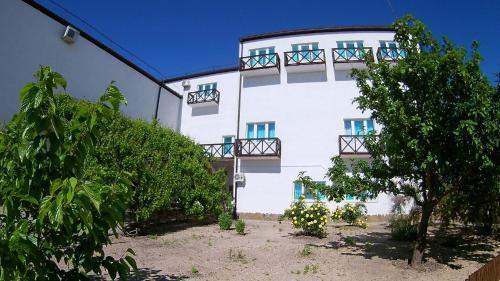 Hotel Kazachiy Bereg 1
