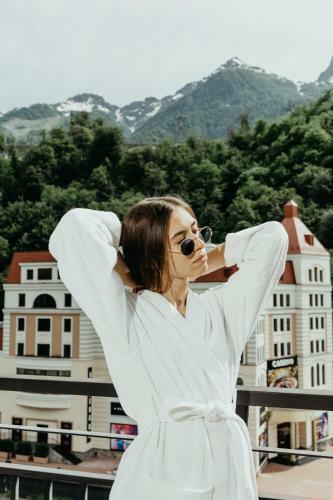Azimut Hotel Freestyle Rosa Khutor