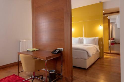 Dolina 960 Hotel