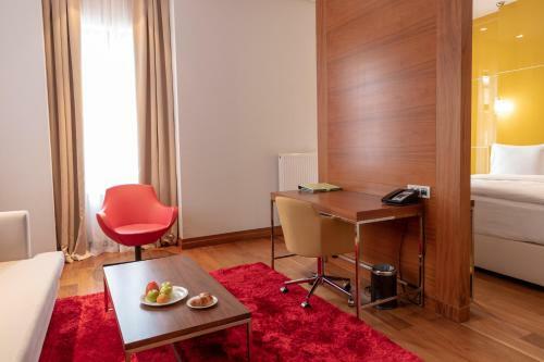 Dolina 960 Hotel