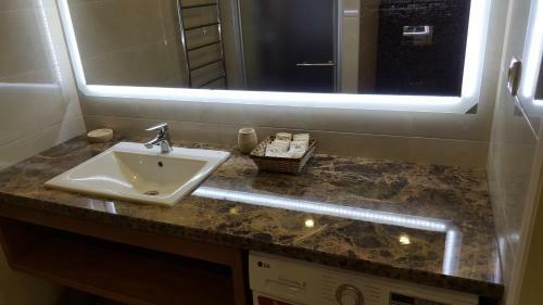Monte Rosa Apartment 17