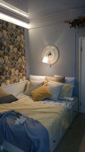 Mountains And Flowers Apartment