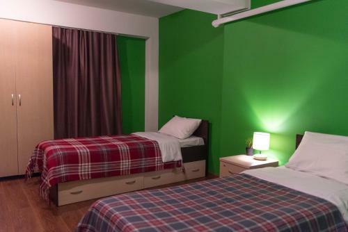 Weekend H520 Hostel