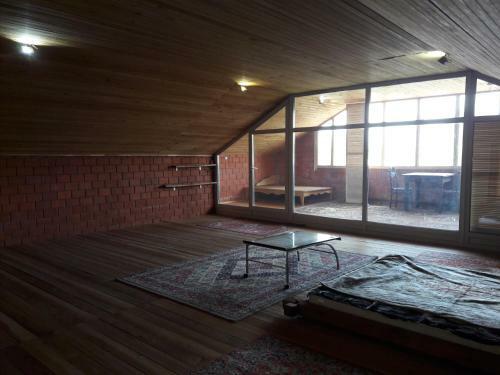 Hostal Holiday Home On Chapaeva