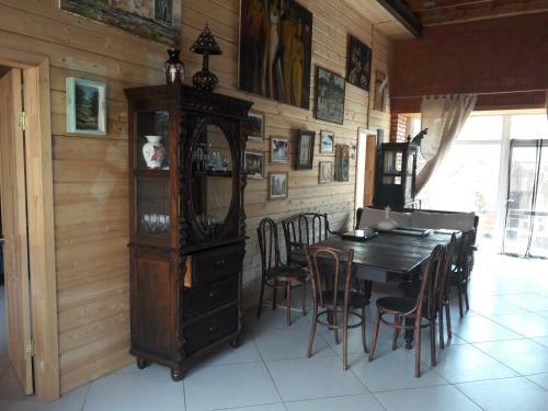 Hostal Holiday Home On Chapaeva