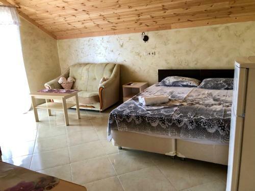 Hostal Guest House Moush