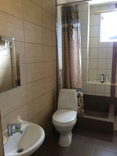Hostal Guest House Moush