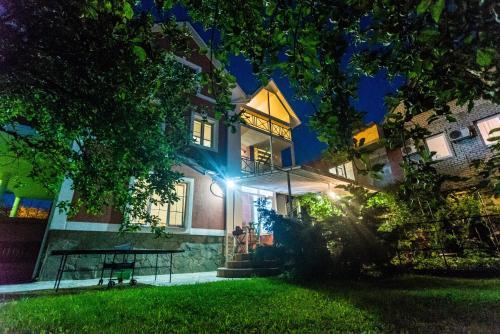 Apartamento Guest House White Cat