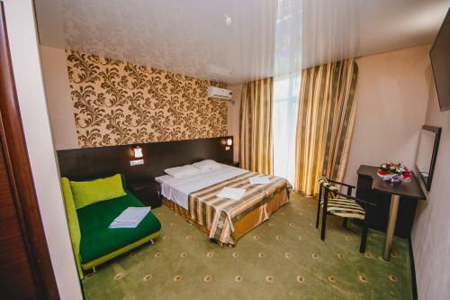 Hostal Family Hotel H2o