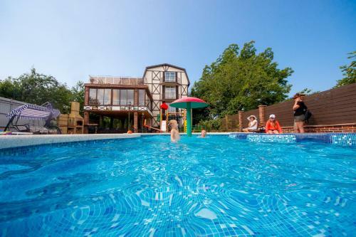Hostal Family Hotel H2o