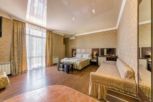 Vavilon Hotel
