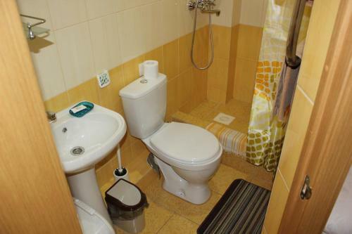 Hostal Mone Guest House