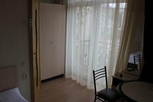 Hostal Mone Guest House