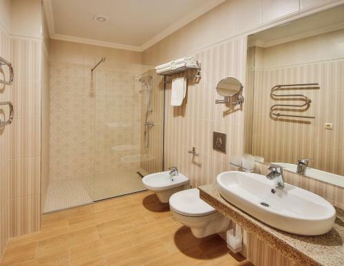 Lermont Hotel