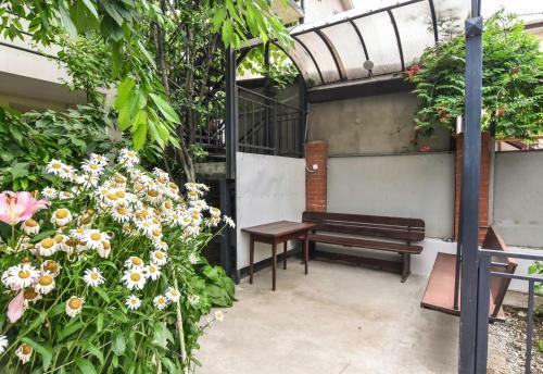Hostal Guest House "golubaya Laguna"