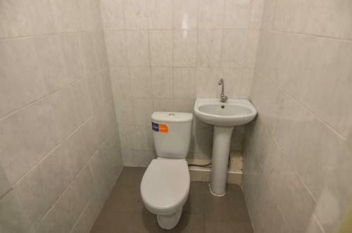 Hostal Guest House "golubaya Laguna"