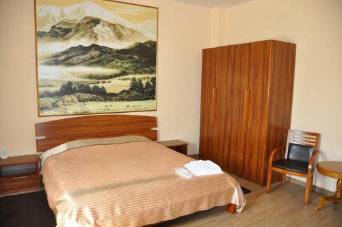 Hostal Shokolad Guest House