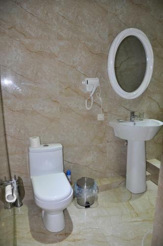Hostal Shokolad Guest House