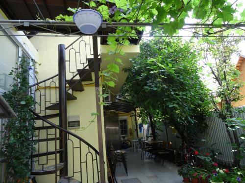 Hostal Guest House On Griboedova