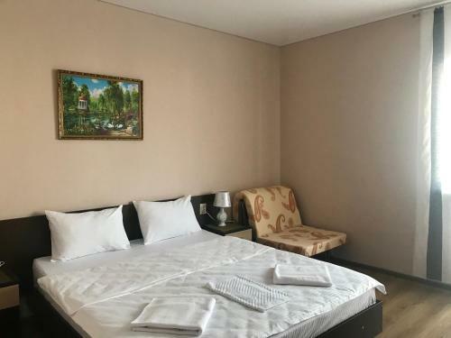 Hostal Palladion Guest House