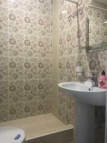 Hostal Palladion Guest House