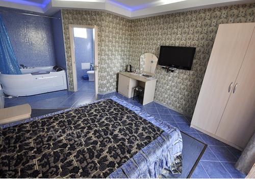 Hostal Guest House 222