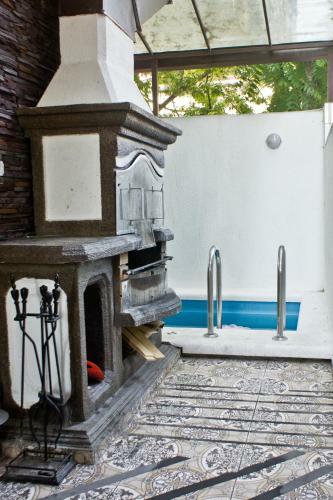 Hostal Nikolina Fazenda Guest House
